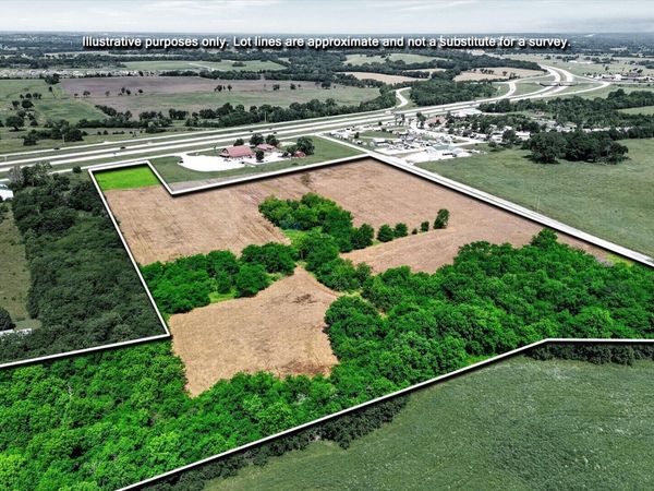 000 S 128th Road , Bolivar, MO 65613