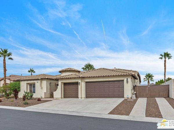 874 Summit Drive, Palm Springs, CA 92262