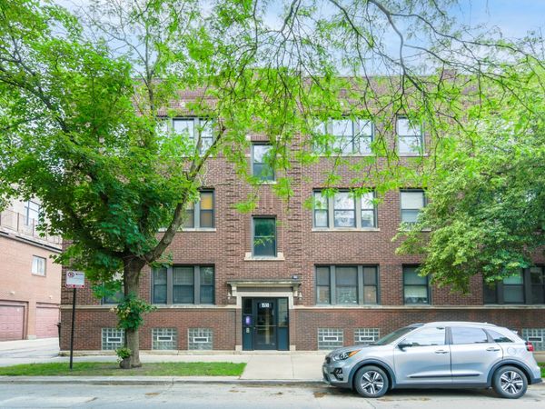 1510 W Roscoe Street , Unit 3E, Chicago, IL 60657