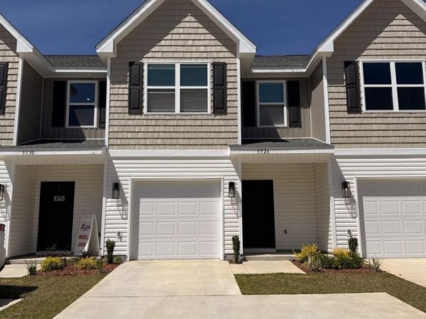 5562 Lexlee Blvd, Pensacola, FL 32526