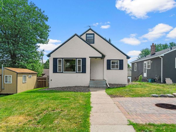 513 9th Avenue S, South Saint Paul, MN 55075