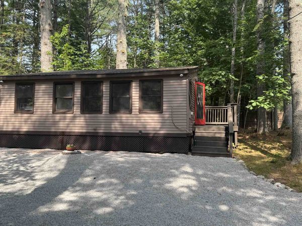 29 Milford Avenue, Freedom, NH 03836
