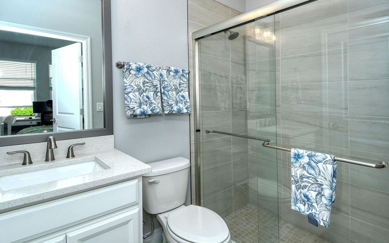 2300 Lindstrom Street , Sarasota, FL 34237 Photo