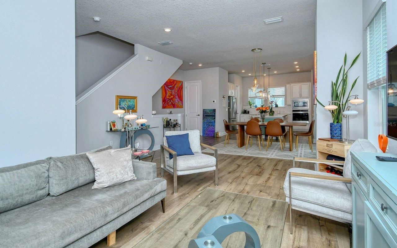 2300 Lindstrom Street , Sarasota, FL 34237 Photo