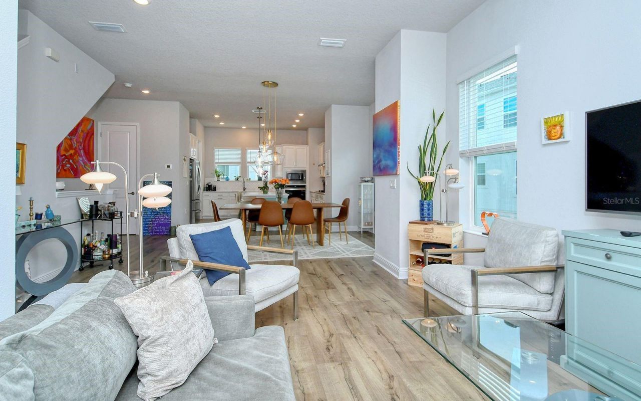 2300 Lindstrom Street , Sarasota, FL 34237 Photo