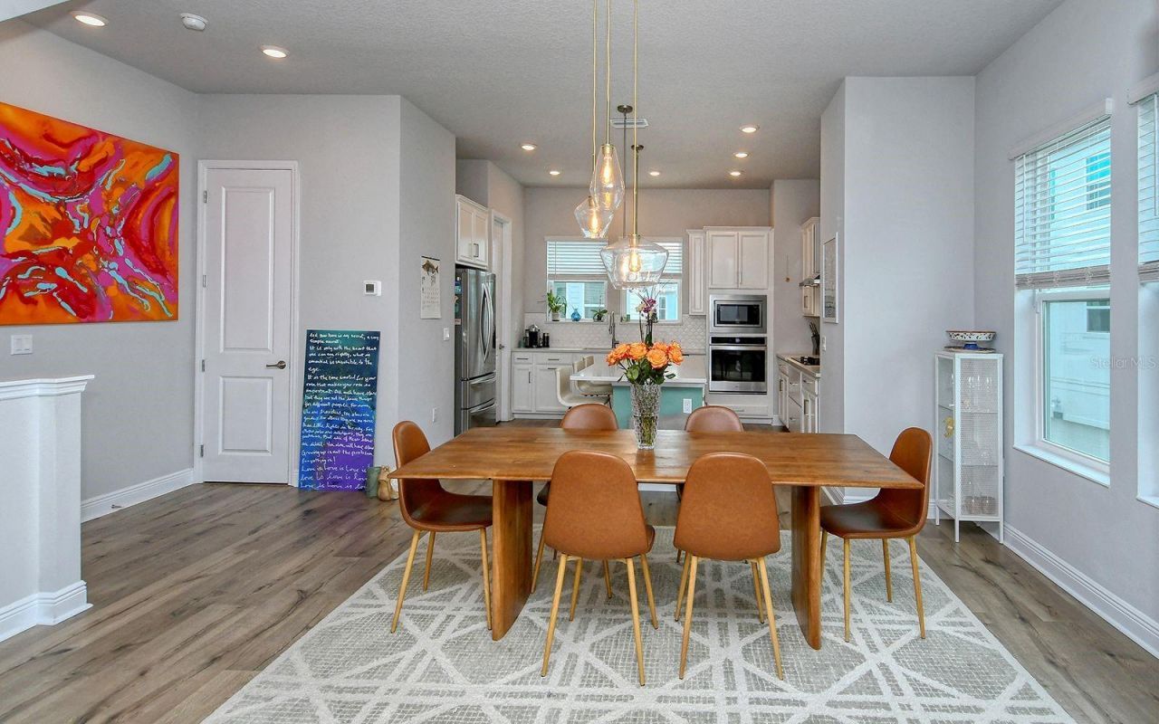 2300 Lindstrom Street , Sarasota, FL 34237 Photo