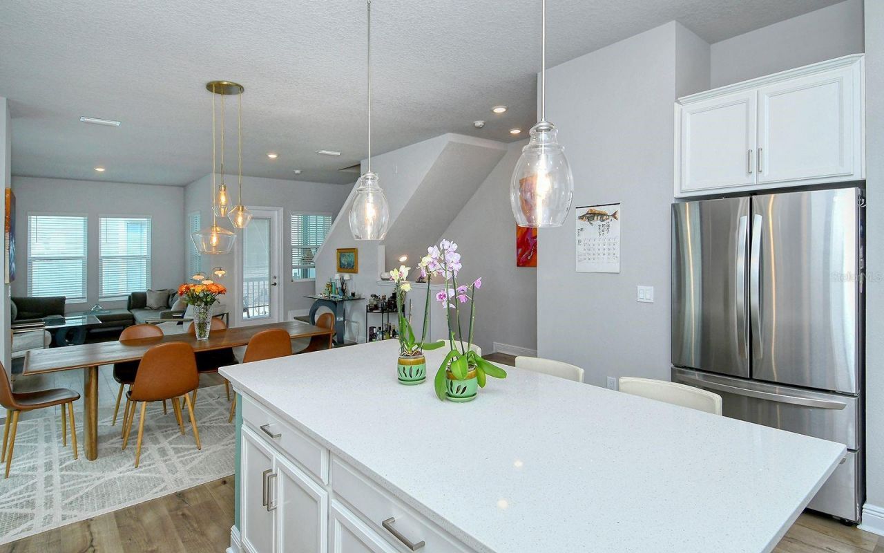 2300 Lindstrom Street , Sarasota, FL 34237 Photo
