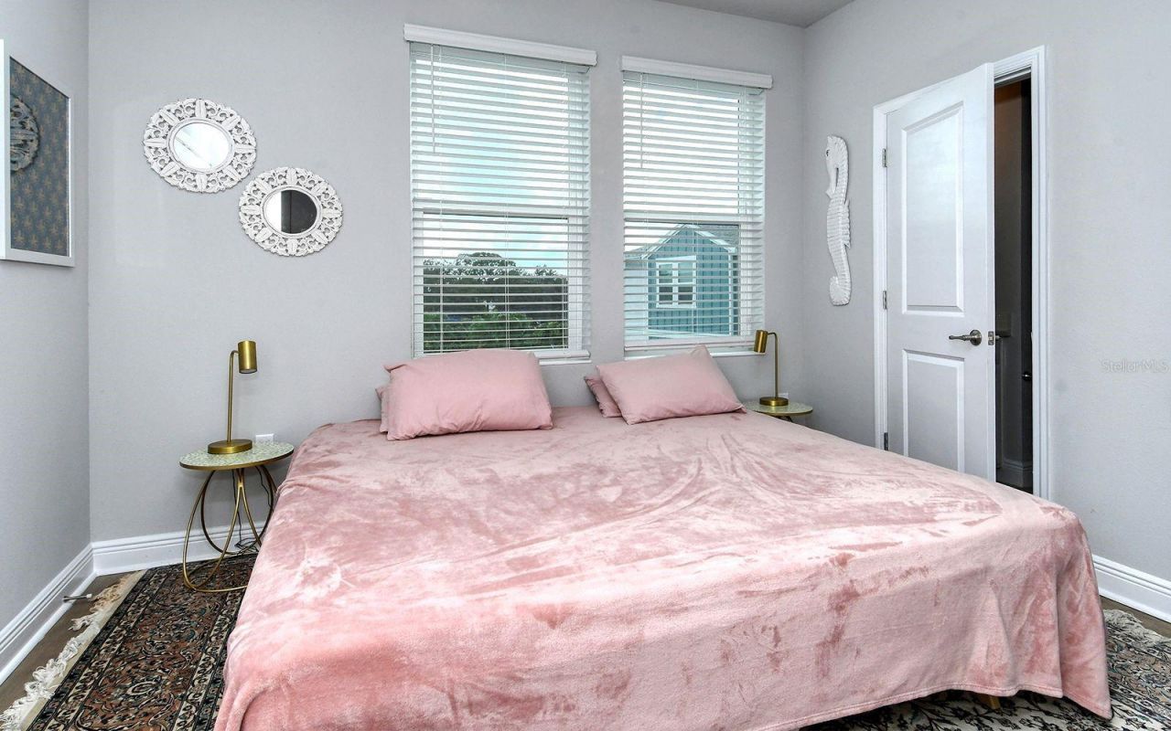 2300 Lindstrom Street , Sarasota, FL 34237 Photo