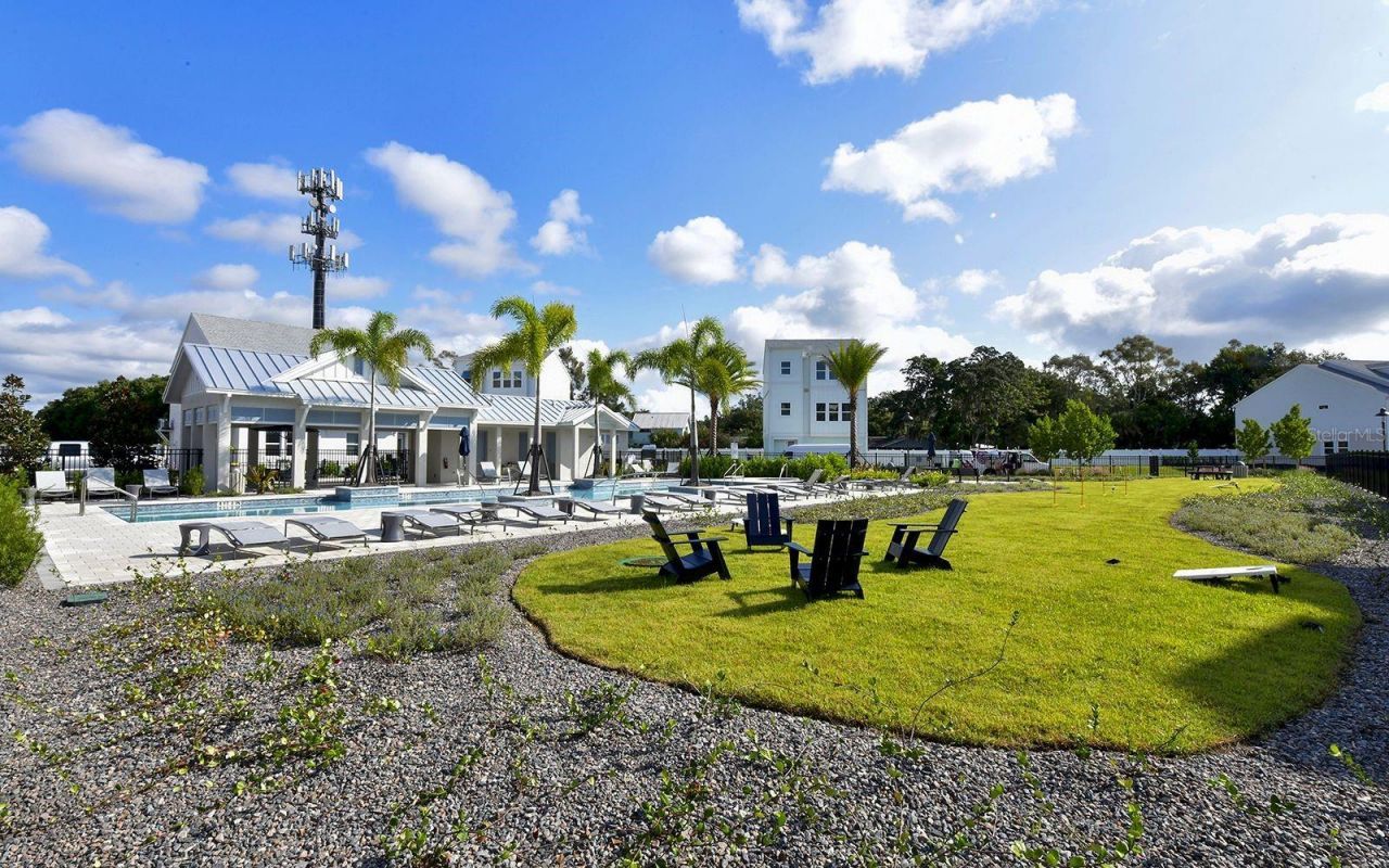 2300 Lindstrom Street , Sarasota, FL 34237 Photo