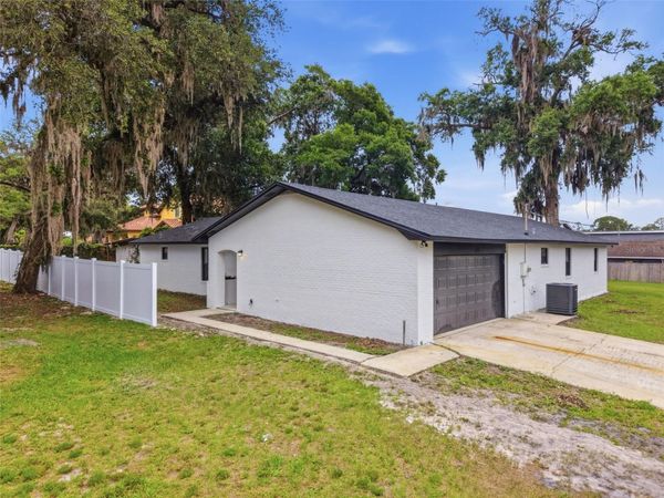 107 S HIGH STREET , LAKE MARY, FL 32746