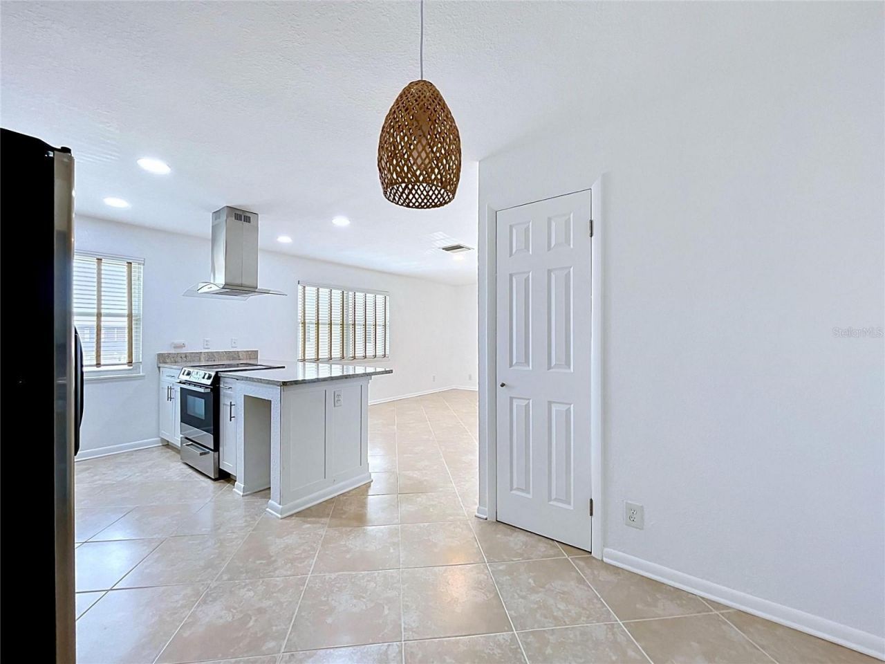 3212 38th Way S, Unit E, Saint Petersburg, FL 33711 Photo