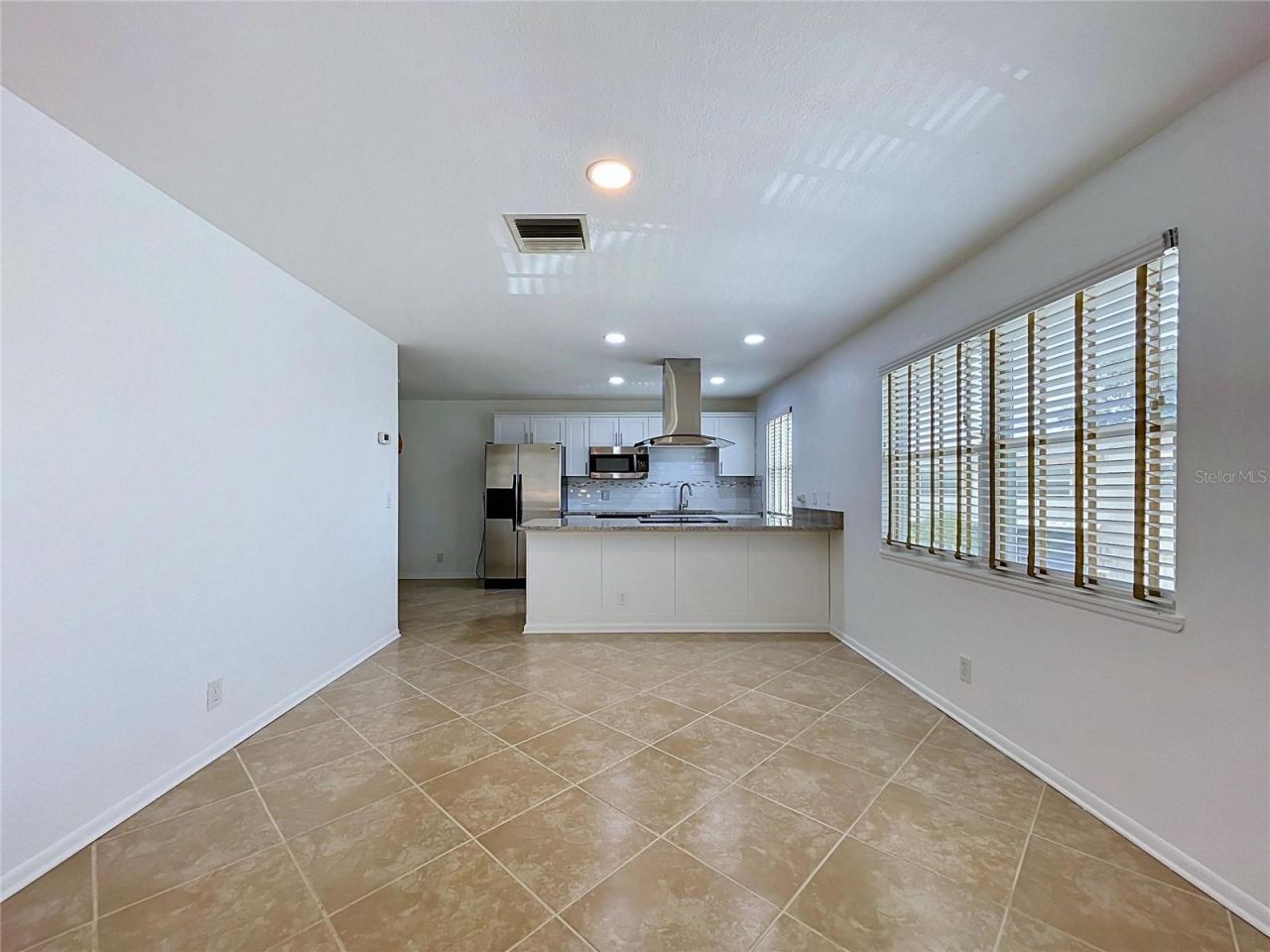 3212 38th Way S, Unit E, Saint Petersburg, FL 33711 Photo