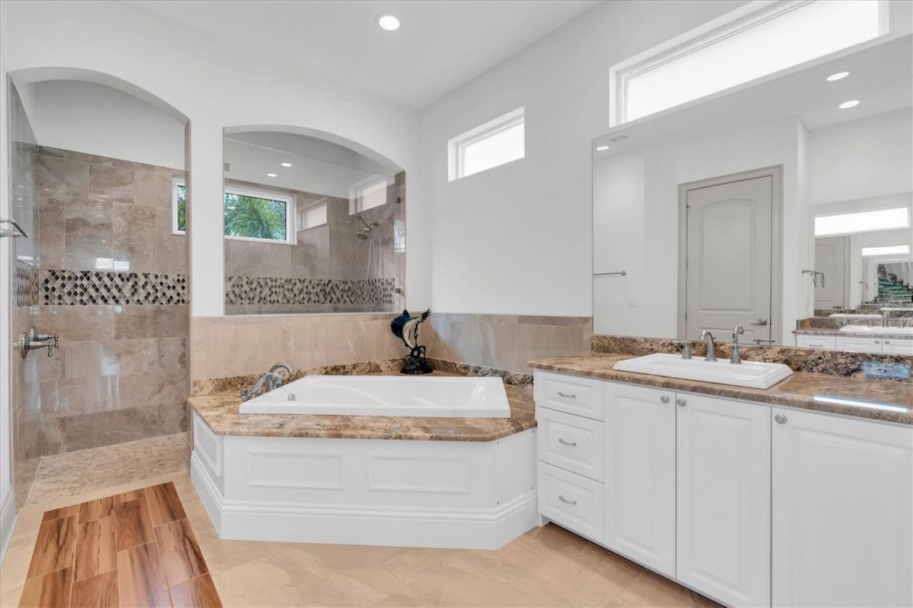 811 Birdie Way, Apollo Beach, FL 33572 Photo