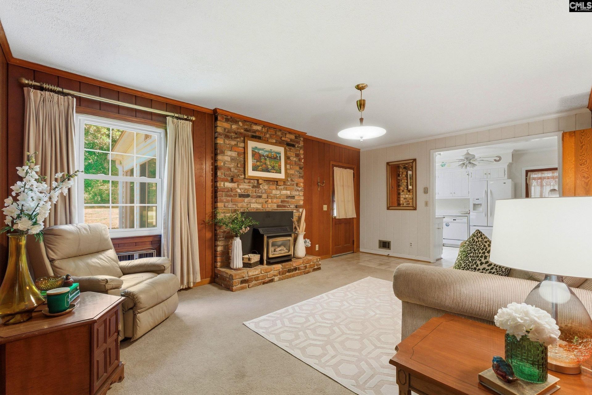 1824 Fairhaven Drive  Photo 6