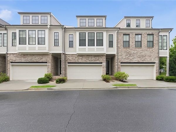 2070 Wheaton Way, Atlanta, GA 30328