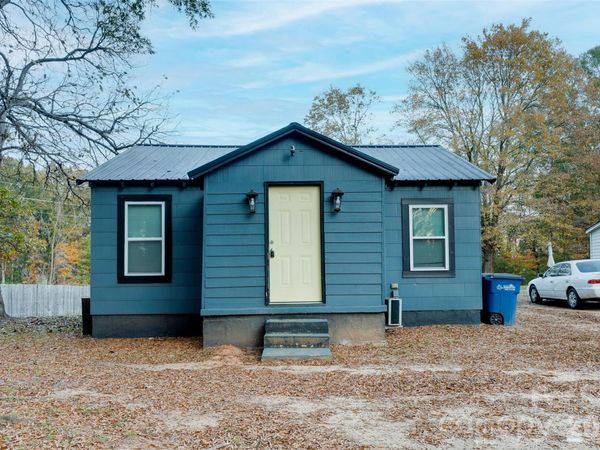 1327 11th Street, Statesville, NC 28677