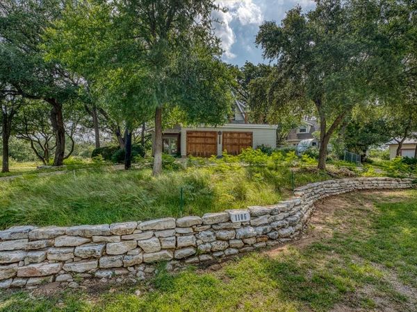 1106 N Shorewood DR , Granite Shoals, TX 78654
