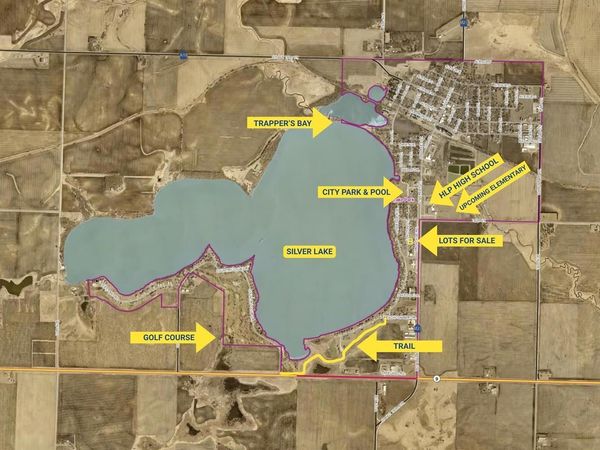 Lot 8 & 9 Clayton St , Lake Park, IA 51347