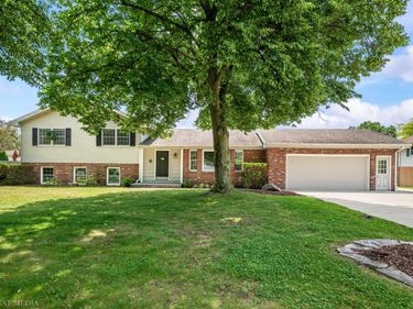 1346 Desmond Street, St. Joseph, MI 49085