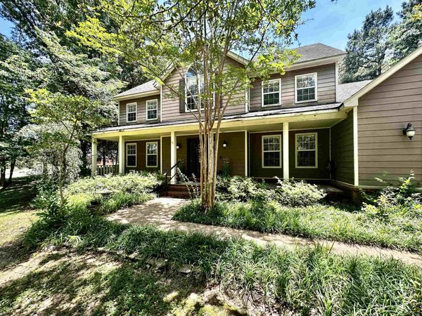 8863 SHELTOWEE TRL, Hernando, MS 38632