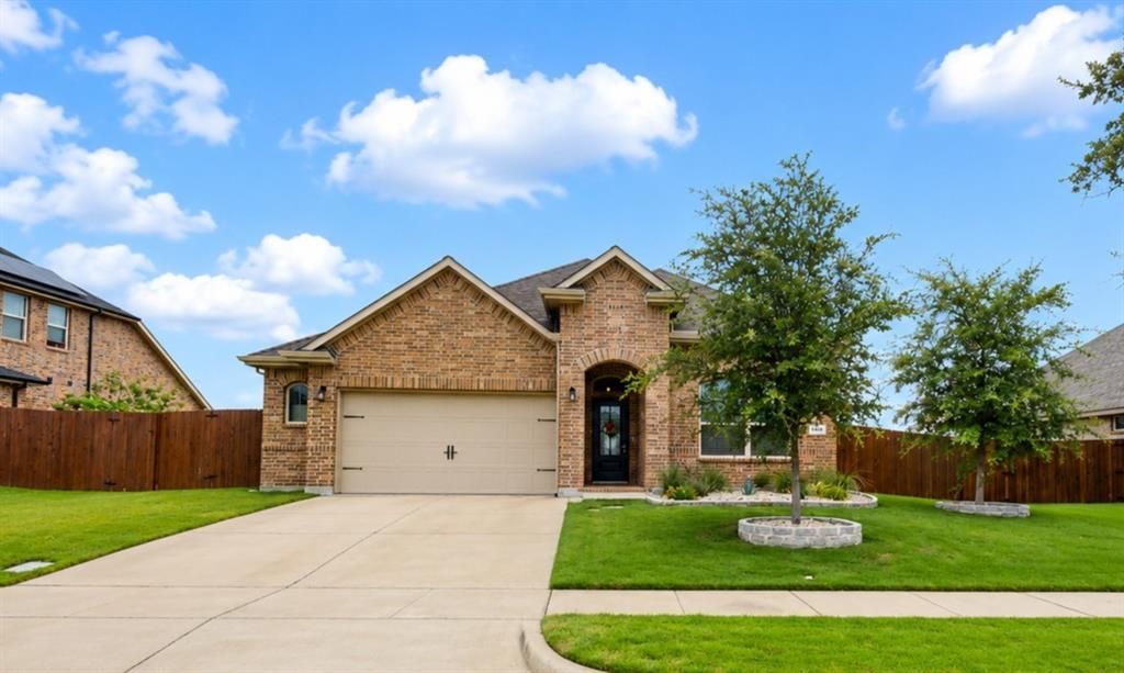 1624 Omaha Drive, Granbury, TX 76049 Main Photo