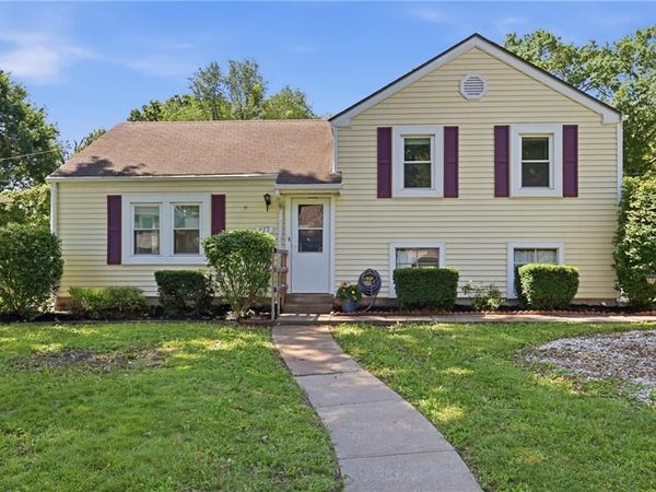 617 NE 45th Street, Kansas City, MO 64116