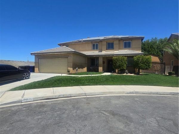 13736 Lark Court, Victorville, CA 92394