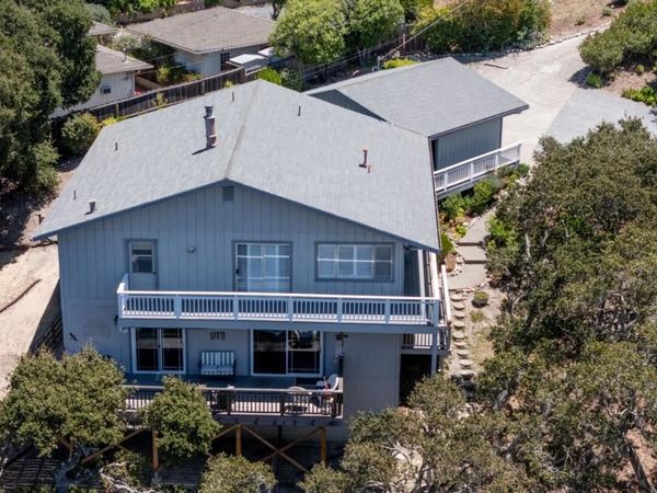 471 Country Club Drive, Carmel Valley, CA 93924