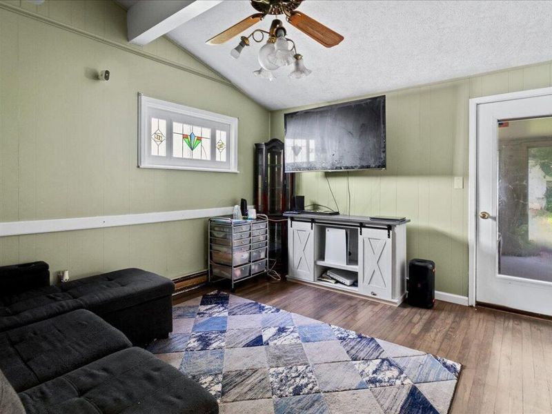 1567 Baxter Drive , Columbus, OH 43227 Photo 7