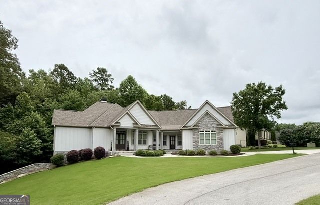 415 Vanderbilt Parkway, Newnan, GA 30265 Main Photo