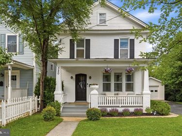 320 VIRGINIA AVENUE, WINCHESTER, VA 22601