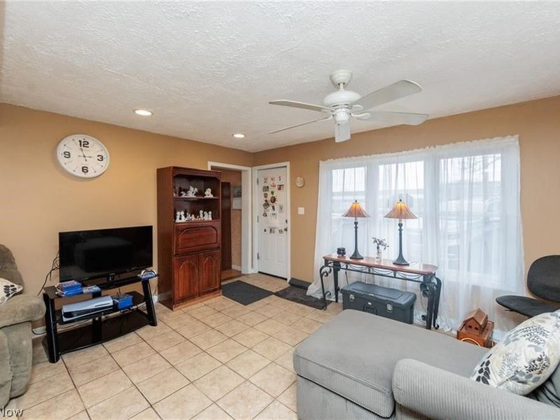 35206 Center Ridge Road, North Ridgeville, OH 44039 Photo 12
