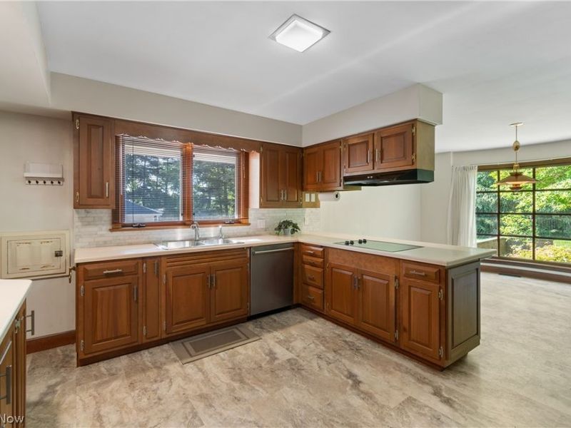 865 E Highland Avenue, Wooster, OH 44691 Photo 12