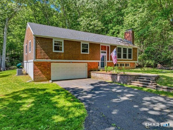221 Duck Hole, Madison, CT 06443