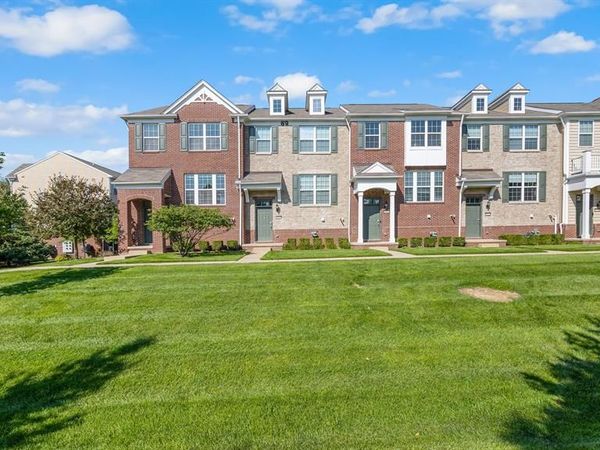44613 ELLERY Lane , Novi, MI 48377