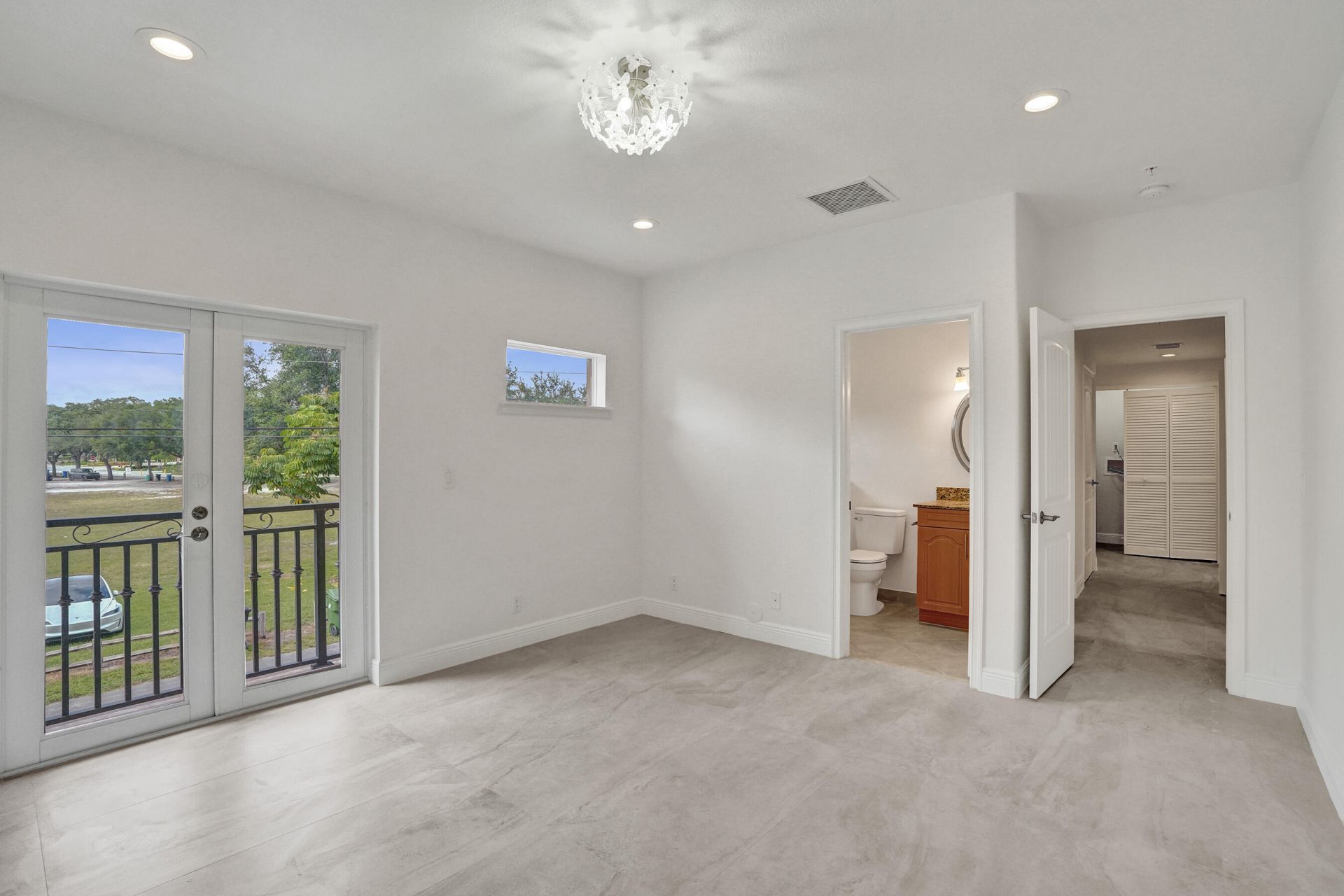 804 NE 7th Street, Fort Lauderdale, FL 33304 Photo