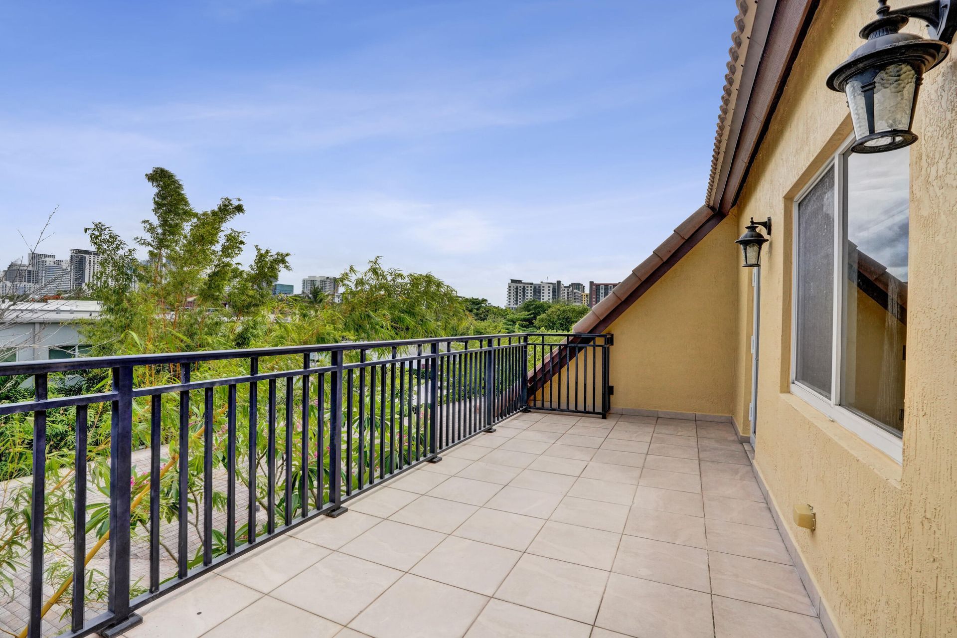 804 NE 7th Street, Fort Lauderdale, FL 33304 Photo