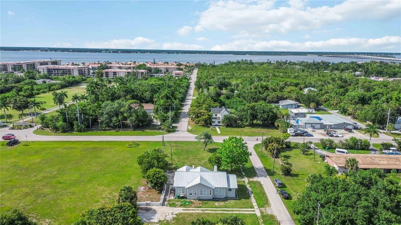 815 Solona Loop , Punta Gorda, FL 33950 Photo