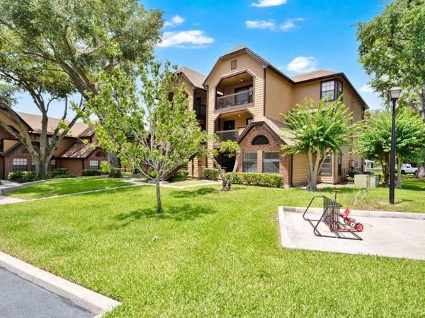 360 LAKE ONTARIO COURT , Unit 104, ALTAMONTE SPRINGS, FL 32701