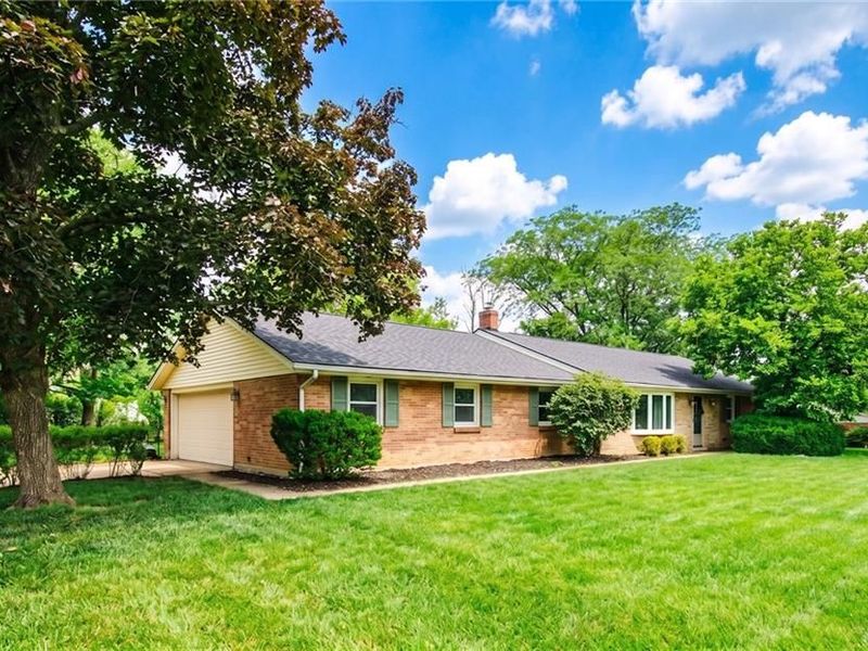 7439 Barr Circle, Dayton, OH 45459 Photo 2