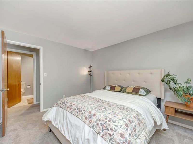 7439 Barr Circle, Dayton, OH 45459 Photo 22