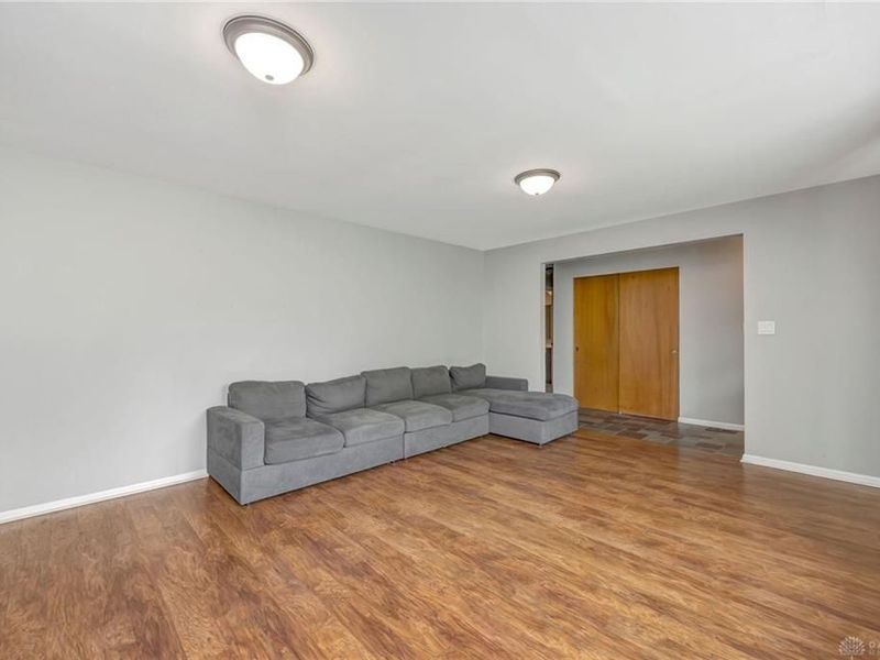 7439 Barr Circle, Dayton, OH 45459 Photo 7