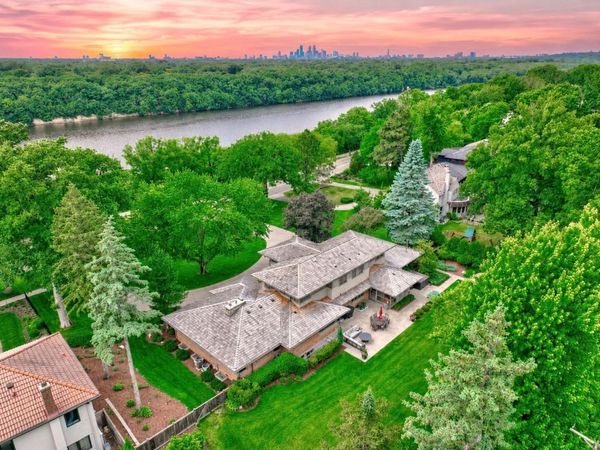 450 Mississippi River Boulevard S, Saint Paul, MN 55105
