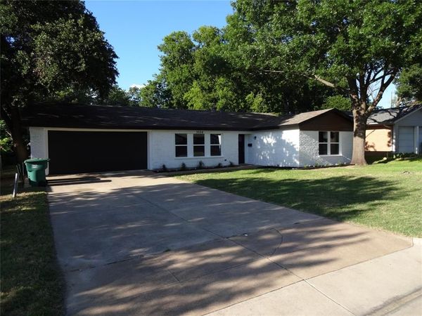 3504 Westfield Avenue, Fort Worth, TX 76133