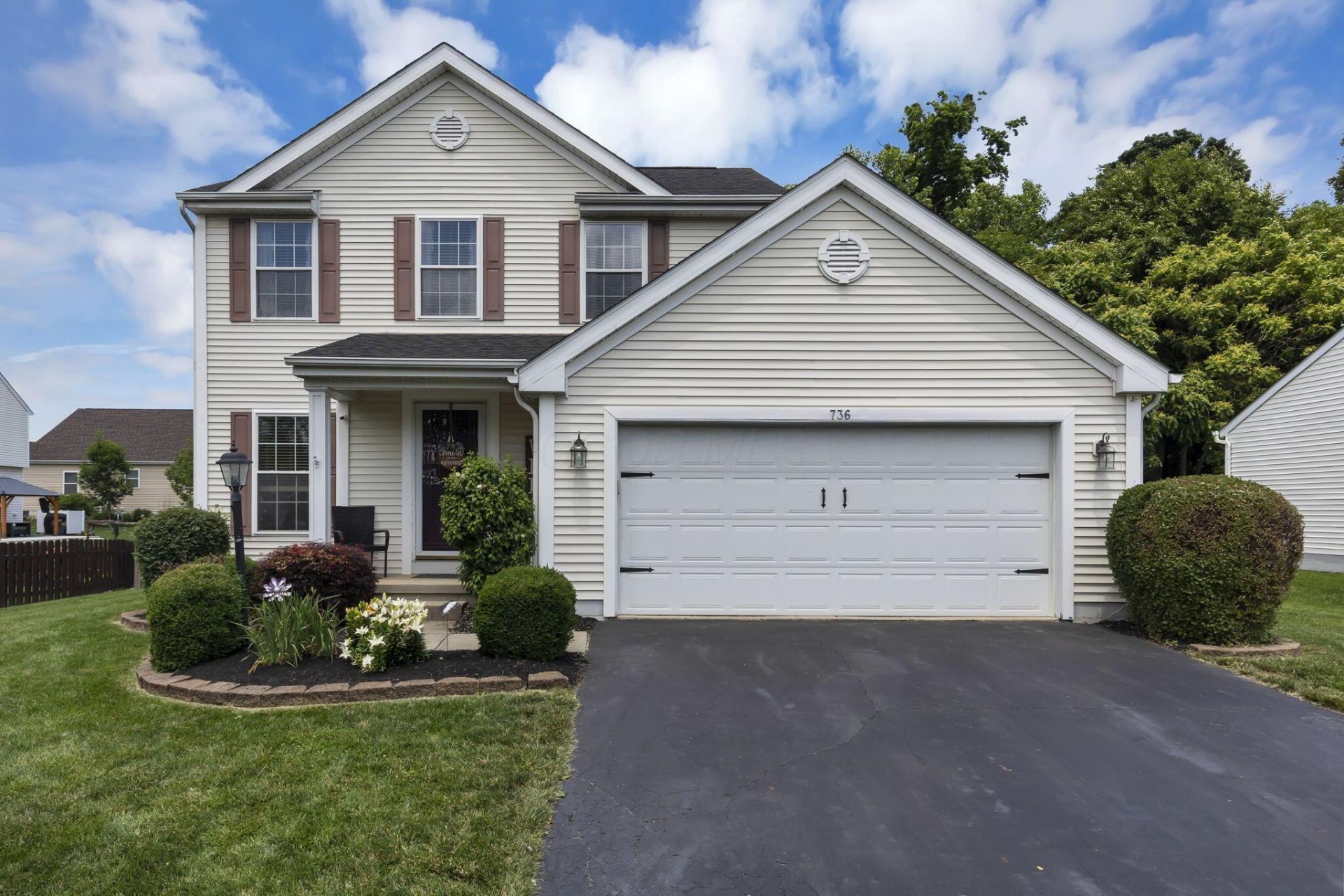 736 Penn Street, Pickerington, OH 43147 Main Photo