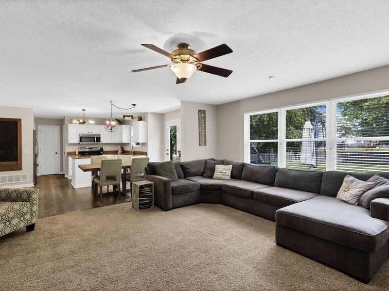 736 Penn Street, Pickerington, OH 43147 Photo 8
