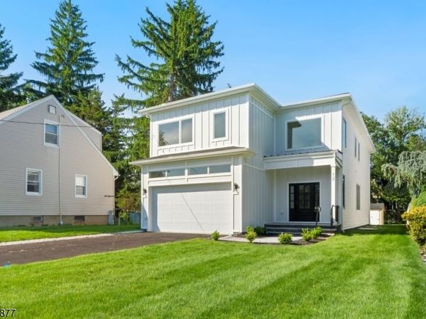 13 Harding Pl, Livingston, NJ 07039