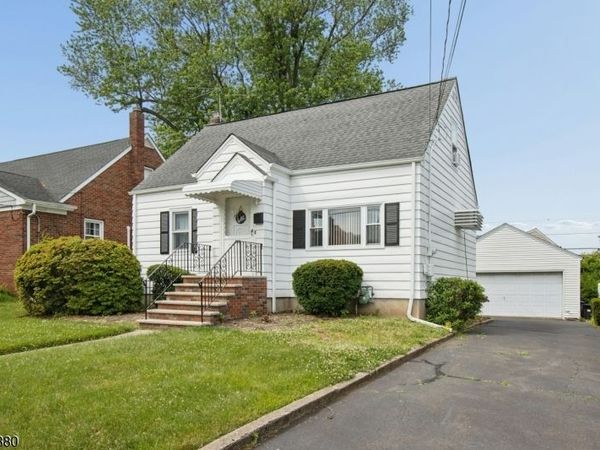 430 Myrtle Ave, Roselle Park, NJ 07204