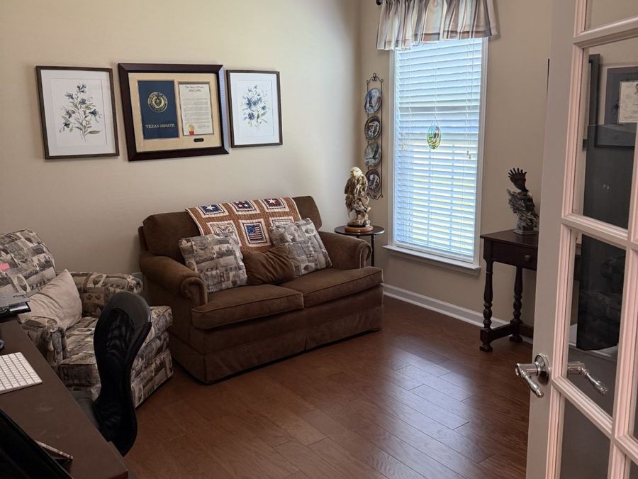 Property Image 11