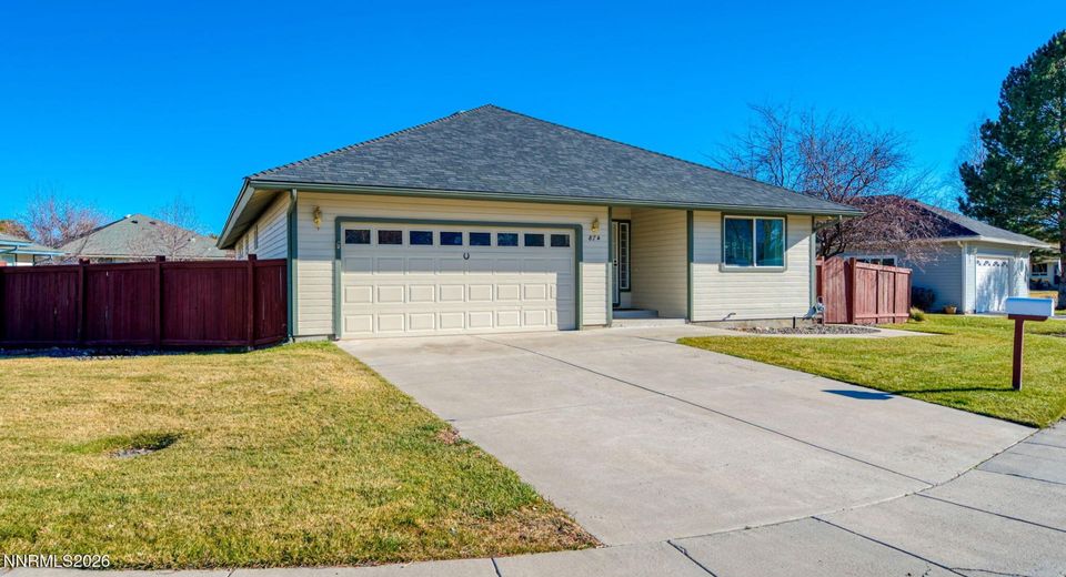 814 Mahogany Drive, Minden, NV 89423 Photo